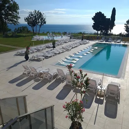 Dnv 27 شقة فارنا